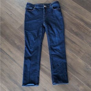 🌀Chicos “So Slimming” Slim, 5 Pocket Dark Blue Wash Jeans Size 2 Regular, 12/14